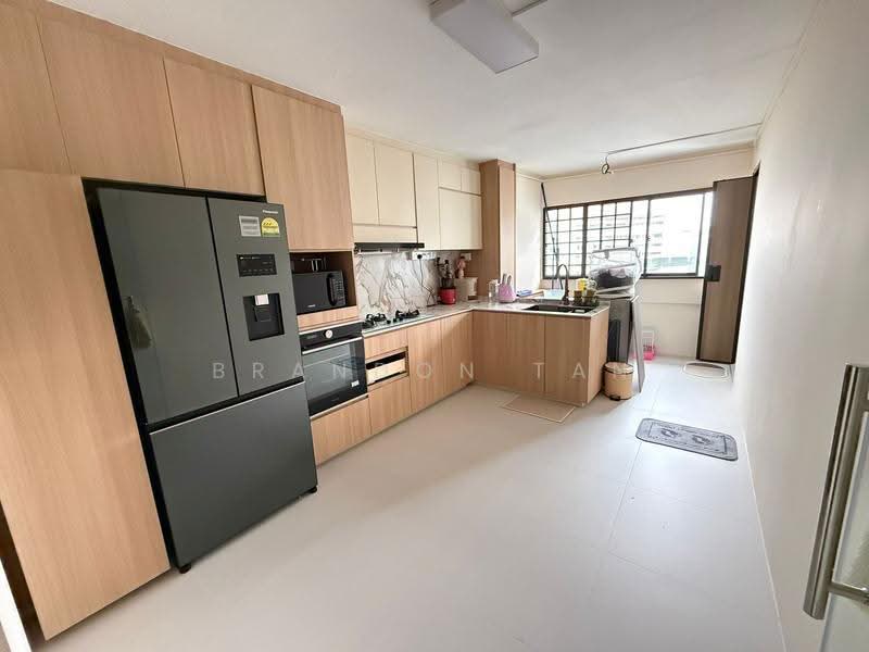 264 Jurong East Street 24, 264 Jurong East Street 24, Boon Lay / Jurong / Tuas, Room Rental, 150 sqft, HDB Flat For Rent, by Brandon Tan, 500302343 - Kitchen - PropertyGuru.com.sg