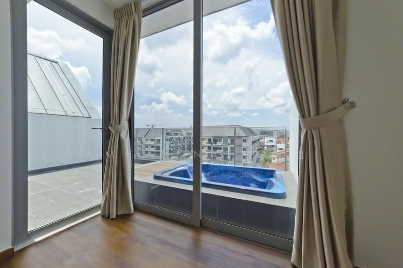 Space @ Kovan, 9 Yio Chu Kang Road, Hougang / Punggol / Sengkang, 2 Bedrooms, 1,152 sqft, Apartment For Rent, by Amy Zeng 房姐姐, 500302453 - Balcony - PropertyGuru.com.sg