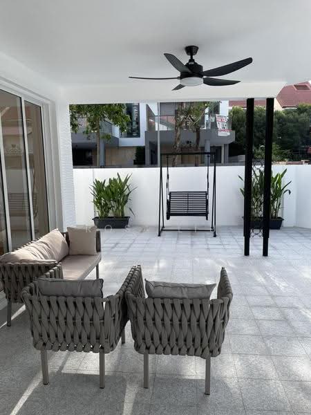 Seaside Park, Jalan Selendang Delima, East Coast / Marine Parade, 4 Bedrooms, 2,347 sqft, Terraced House For Sale, by Rosa Liu, 500302467 - Exterior - PropertyGuru.com.sg