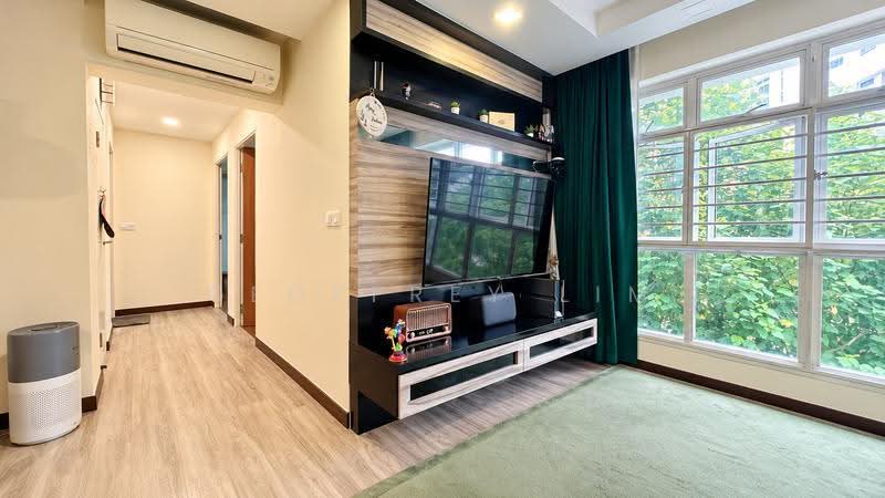289B Compassvale Crescent, 289B Compassvale Crescent, Hougang / Punggol / Sengkang, 3 Bedrooms, 1,001 sqft, HDB Flat For Sale, by Geoffrey Lim, 500302491 - Living Room - PropertyGuru.com.sg