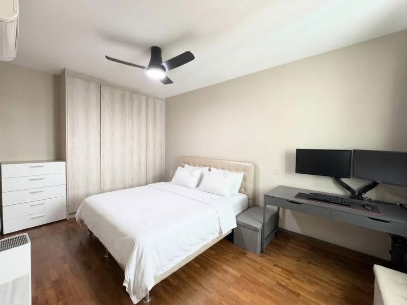 162A Punggol Central, 162A Punggol Central, Hougang / Punggol / Sengkang, 3 Bedrooms, 1,227 sqft, HDB Flat For Sale, by Frankie Er, 500302582 - Bedroom - PropertyGuru.com.sg