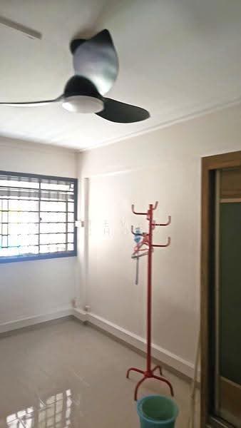 483 Tampines Street 43, 483 Tampines Street 43, Pasir Ris / Tampines, Room Rental, 120 sqft, HDB Flat For Rent, by Steven Choo, 500302583 - Interior - PropertyGuru.com.sg