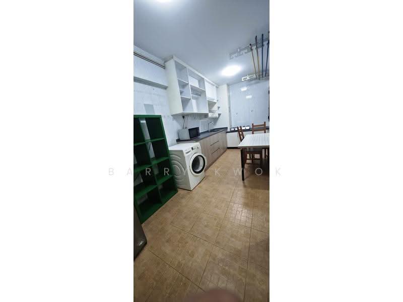 21 Jalan Membina, 21 Jalan Membina, Alexandra / Commonwealth, 3 Bedrooms, 969 sqft, HDB Flat For Rent, by Barry Kwok, 500302642 - Kitchen - PropertyGuru.com.sg