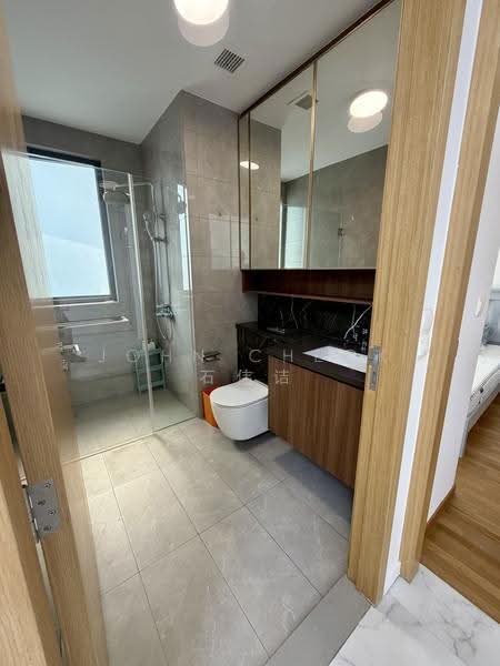 Mattar Residences, 7 Mattar Road, Eunos / Geylang / Paya Lebar, 2 Bedrooms, 657 sqft, Condominium For Rent, by John Cheok 石伟诘, 500302659 - Bathroom - PropertyGuru.com.sg
