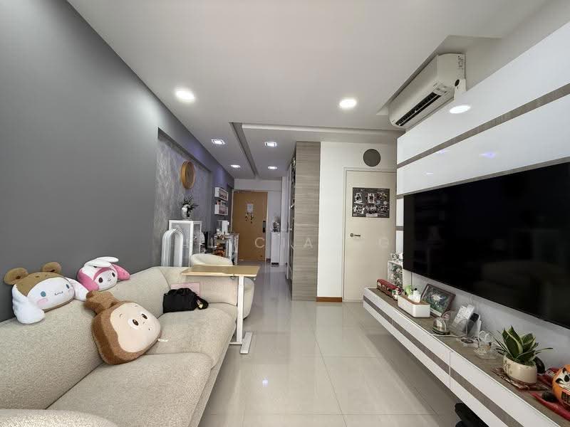 520C Tampines Central 8, 520C Tampines Central 8, Pasir Ris / Tampines, 2 Bedrooms, 667 sqft, HDB Flat For Sale, by Felicia Ng, 500302660 - Living room - PropertyGuru.com.sg
