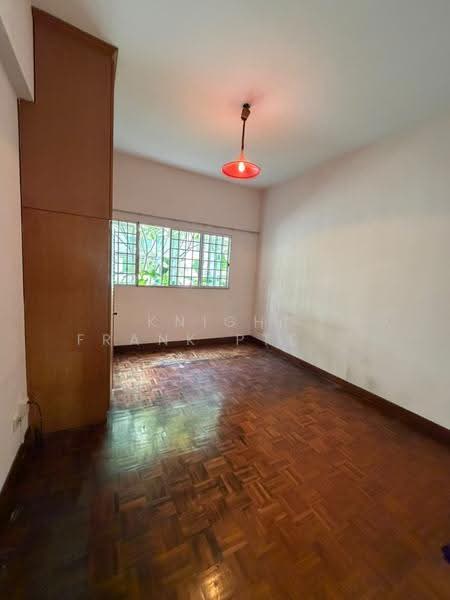 Ville Royale, 310 River Valley Road, Orchard / River Valley, 3 Bedrooms, 1,291 sqft, Apartment For Sale, by ELAINE CHIA, 500302671 - Interior - PropertyGuru.com.sg