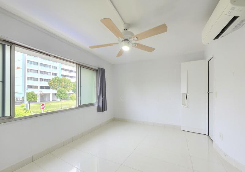 477 Tampines Street 43, 477 Tampines Street 43, Pasir Ris / Tampines, 3 Bedrooms, 904 sqft, HDB Flat For Sale, by Wendy Cheong, 500302739 - Common Bedroom 2 - PropertyGuru.com.sg