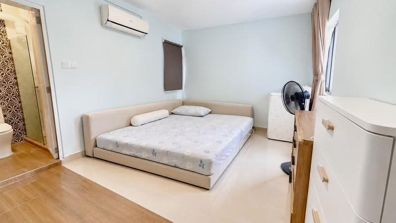 274B Jurong West Street 25, 274B Jurong West Street 25, Boon Lay / Jurong / Tuas, 4 Bedrooms, 1,356 sqft, HDB Flat For Sale, by Sheryl Koh, 500302757 - MasterBedroom - PropertyGuru.com.sg