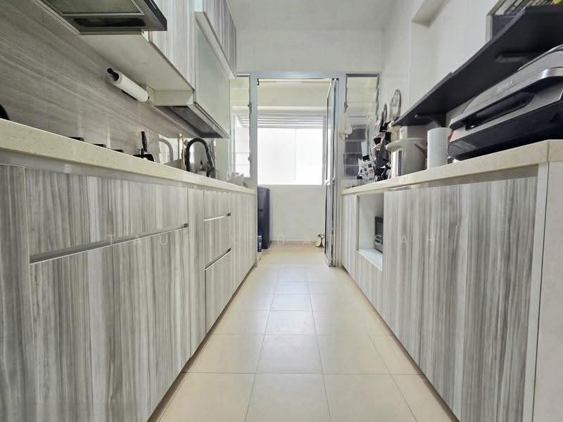222A Sumang Lane, 222A Sumang Lane, Hougang / Punggol / Sengkang, 3 Bedrooms, 1,001 sqft, HDB Flat For Sale, by Taufik Batisah, 500302851 - PropertyGuru.com.sg