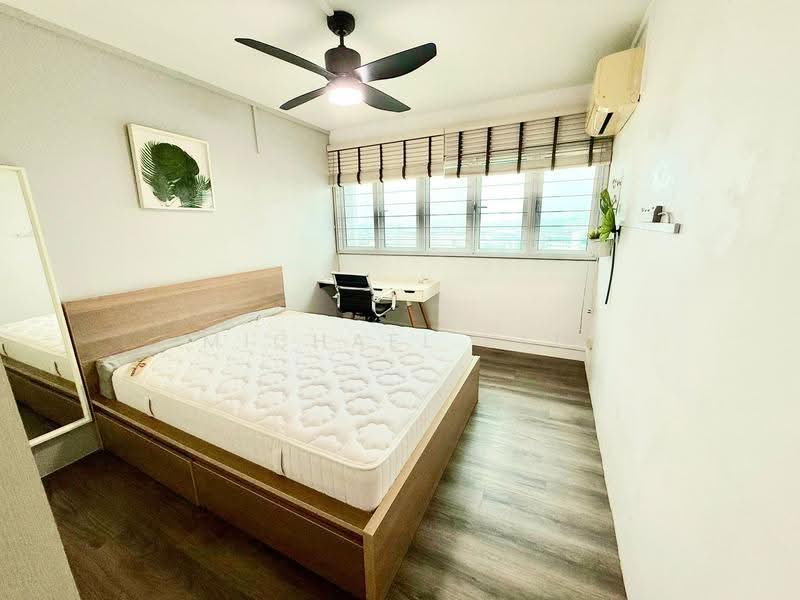338 Clementi Avenue 2, 338 Clementi Avenue 2, Buona Vista / West Coast / Clementi New Town, 3 Bedrooms, 1,280 sqft, HDB Flat For Rent, by Michael Lau, 500302866 - Bedroom - PropertyGuru.com.sg