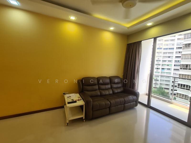 Waterfront Gold, 754 Bedok Reservoir Road, Bedok / Upper East Coast, 1 Bedroom, 550 sqft, Condominium For Rent, by Veronica Fong, 500302948 - Living Room - PropertyGuru.com.sg