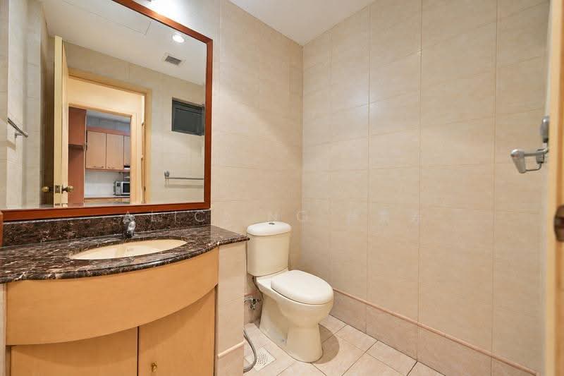Princeton Vale, Poh Huat Terrace, Hougang / Punggol / Sengkang, 5 Bedrooms, 3,200 sqft, Terraced House For Sale, by Alice Ng 黄素芳, 500303151 - Bathroom - PropertyGuru.com.sg