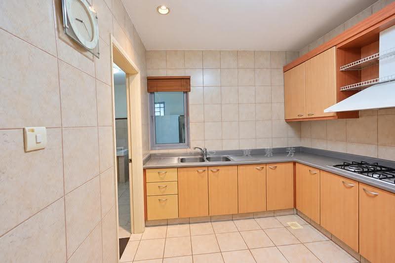 Princeton Vale, Poh Huat Terrace, Hougang / Punggol / Sengkang, 5 Bedrooms, 3,200 sqft, Terraced House For Sale, by Alice Ng 黄素芳, 500303151 - Dry kitchen - PropertyGuru.com.sg