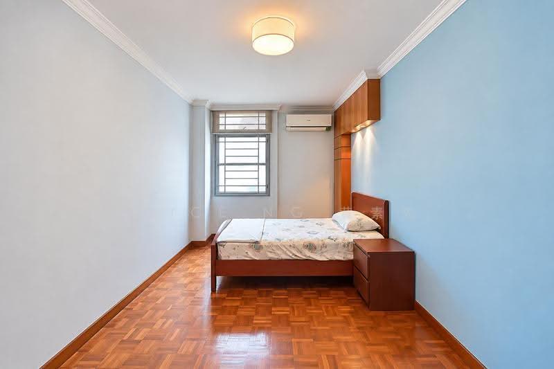 Princeton Vale, Poh Huat Terrace, Hougang / Punggol / Sengkang, 5 Bedrooms, 3,200 sqft, Terraced House For Sale, by Alice Ng 黄素芳, 500303151 - Common bedroom 3 - PropertyGuru.com.sg