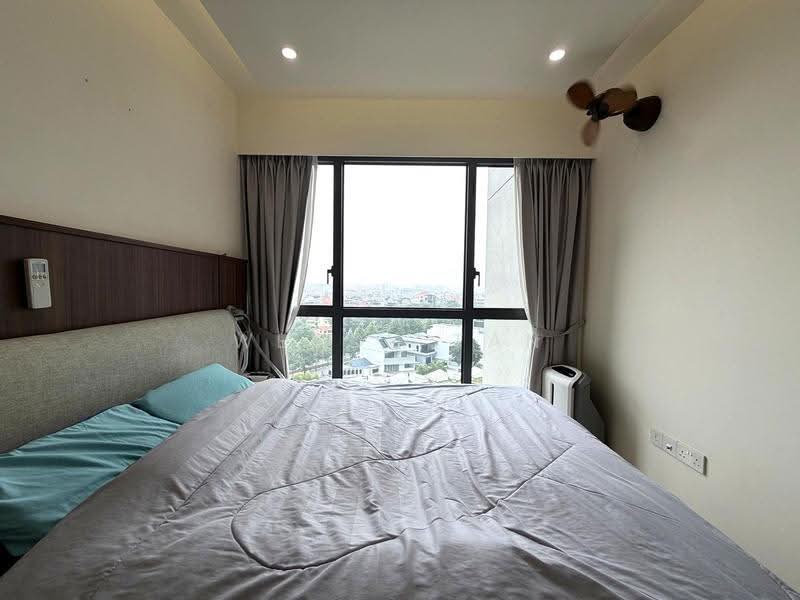 Affinity At Serangoon, Hougang / Punggol / Sengkang, 2 Bedrooms, 732 sqft, Condominium For Sale, by Wendy Tan, 500303158 - Bedroom - PropertyGuru.com.sg