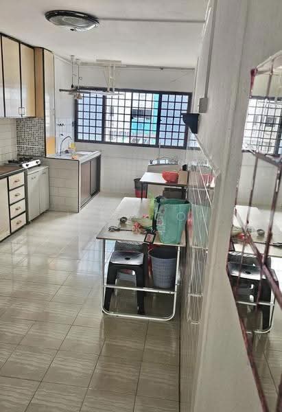 561 Ang Mo Kio Avenue 10, 561 Ang Mo Kio Avenue 10, Ang Mo Kio / Bishan / Thomson, 2 Bedrooms, 721 sqft, HDB Flat For Rent, by J.A. Goh 吴永益, 500303266 - Kitchen - PropertyGuru.com.sg