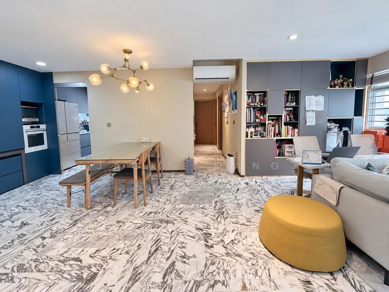 453A Bukit Batok West Avenue 6, 453A Bukit Batok West Avenue 6, Dairy Farm / Bukit Panjang / Choa Chu Kang, 4 Bedrooms, 1,238 sqft, HDB Flat For Sale, by Jackie Mang, 500303320 - Dining Room - PropertyGuru.com.sg