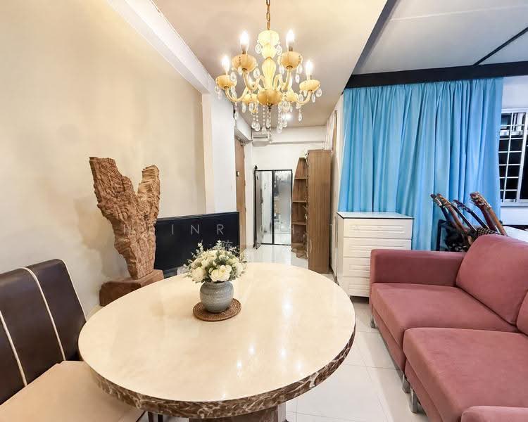 618 Woodlands Avenue 4, 618 Woodlands Avenue 4, Admiralty / Woodlands, 3 Bedrooms, 1,033 sqft, HDB Flat For Sale, by Heinrich Tan (陈少洪), 500303439 - Living Room - PropertyGuru.com.sg