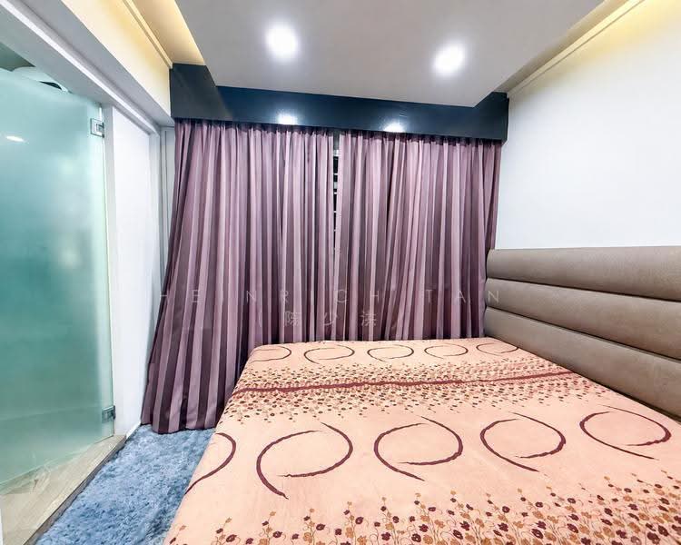 618 Woodlands Avenue 4, 618 Woodlands Avenue 4, Admiralty / Woodlands, 3 Bedrooms, 1,033 sqft, HDB Flat For Sale, by Heinrich Tan (陈少洪), 500303439 - Bedroom - PropertyGuru.com.sg