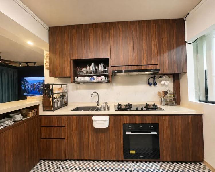 618 Woodlands Avenue 4, 618 Woodlands Avenue 4, Admiralty / Woodlands, 3 Bedrooms, 1,033 sqft, HDB Flat For Sale, by Heinrich Tan (陈少洪), 500303439 - Kitchen - PropertyGuru.com.sg