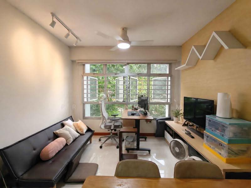 811B Choa Chu Kang Avenue 7, 811B Choa Chu Kang Avenue 7, Dairy Farm / Bukit Panjang / Choa Chu Kang, 2 Bedrooms, 732 sqft, HDB Flat For Sale, by Pristine Lim, 500303558 - Living Room - PropertyGuru.com.sg