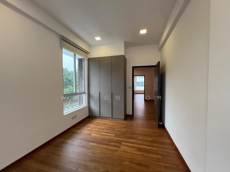 Semi-Detached House with Pool Near the Park & Sea at Wak Hassan, Wak Hassan, Sembawang / Yishun, 5 Bedrooms, 7,331 sqft, Semi-Detached House For Rent, by Watson Poh, 500303596 - Bedroom - PropertyGuru.com.sg