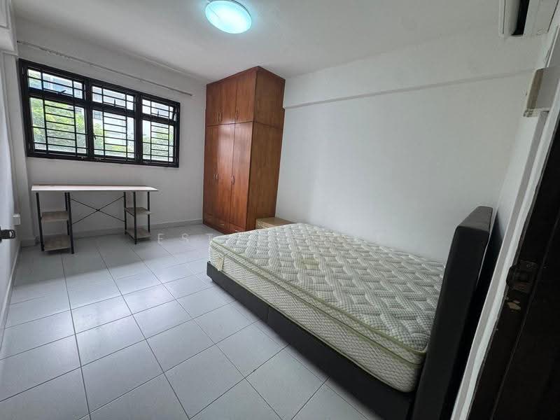 414 Ang Mo Kio Avenue 10, 414 Ang Mo Kio Avenue 10, Ang Mo Kio / Bishan / Thomson, 3 Bedrooms, 990 sqft, HDB Flat For Rent, by Esther Yee, 500303675 - Bedroom - PropertyGuru.com.sg