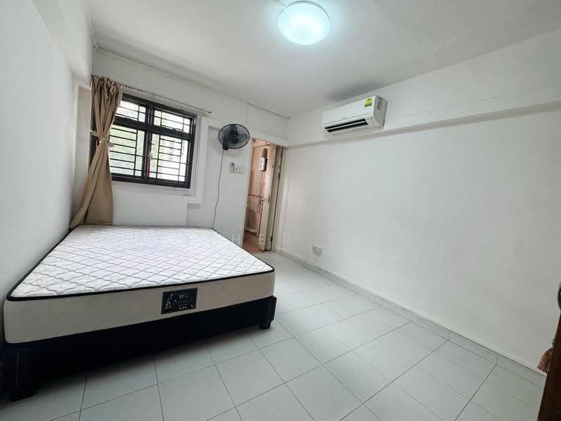 414 Ang Mo Kio Avenue 10, 414 Ang Mo Kio Avenue 10, Ang Mo Kio / Bishan / Thomson, 3 Bedrooms, 990 sqft, HDB Flat For Rent, by Esther Yee, 500303675 - Bedroom - PropertyGuru.com.sg