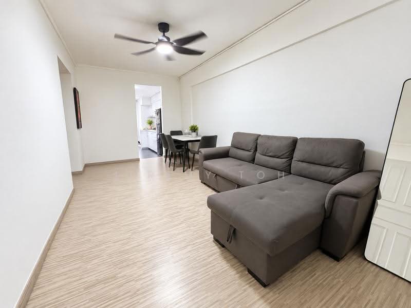 175 Bukit Batok West Avenue 8, 175 Bukit Batok West Avenue 8, Dairy Farm / Bukit Panjang / Choa Chu Kang, 2 Bedrooms, 732 sqft, HDB Flat For Sale, by Jeremy Toh, 500303698 - Living Room - PropertyGuru.com.sg