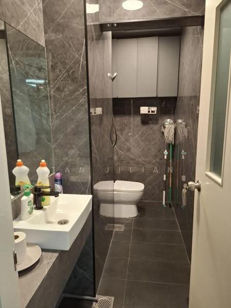 Nicely renocated bathroom
