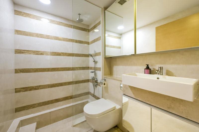 Shelford Suites, 16B Shelford Road, Newton / Novena, 3 Bedrooms, 1,604 sqft, Apartment For Sale, by Sheryl Han, 500304058 - Master Bathroom - PropertyGuru.com.sg