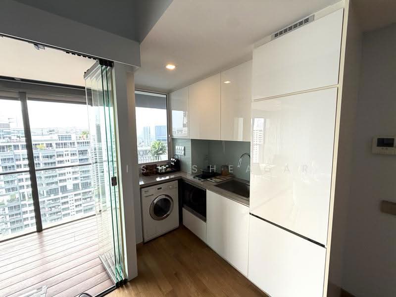 The Peak @ Cairnhill II, 61 Cairnhill Circle, Orchard / River Valley, 2 Bedrooms, 1,862 sqft, Condominium For Sale, by Dinish Sheagar, 500304237 - Kitchen - PropertyGuru.com.sg