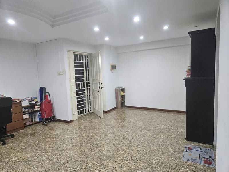 267 Toh Guan Road, 267 Toh Guan Road, Boon Lay / Jurong / Tuas, Room Rental, 100 sqft, HDB Flat For Rent, by Priscilla Lee, 500304249 - Living Room - PropertyGuru.com.sg