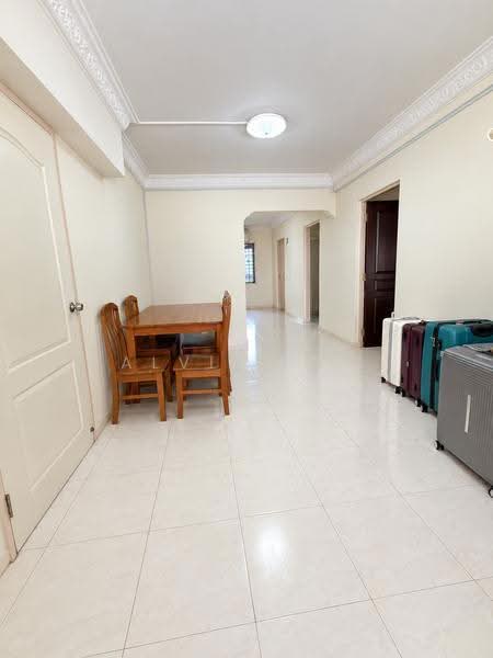 807 Woodlands Street 81, 807 Woodlands Street 81, Admiralty / Woodlands, 5 Bedrooms, 1,894 sqft, HDB Flat For Sale, by Alvin Tyh, 500304421 - Dining Room - PropertyGuru.com.sg