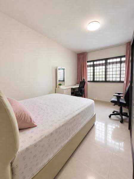 807 Woodlands Street 81, 807 Woodlands Street 81, Admiralty / Woodlands, 5 Bedrooms, 1,894 sqft, HDB Flat For Sale, by Alvin Tyh, 500304421 - Bedroom - PropertyGuru.com.sg