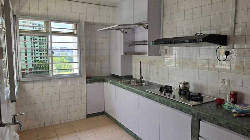 312 Sembawang Drive, 312 Sembawang Drive, Sembawang / Yishun, 1 Bedroom, 800 sqft, HDB Flat For Rent, by Bill Kumanan, 500304423 - Kitchen - PropertyGuru.com.sg