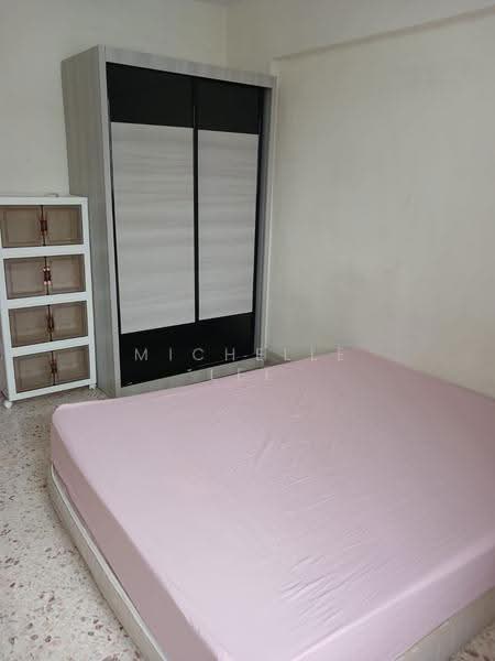 412 Ang Mo Kio Avenue 10, 412 Ang Mo Kio Avenue 10, Ang Mo Kio / Bishan / Thomson, Room Rental, 200 sqft, HDB Flat For Rent, by Michelle Lee, 500304680 - Bedroom - PropertyGuru.com.sg