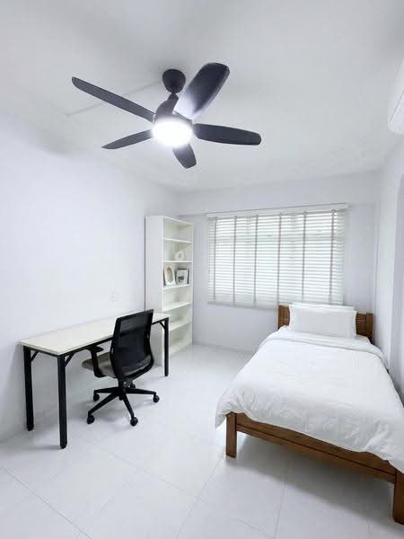 300 Canberra Road, 300 Canberra Road, Sembawang / Yishun, 3 Bedrooms, 1,087 sqft, HDB Flat For Sale, by Elsa Yeo, 500304738 - Bedroom - PropertyGuru.com.sg