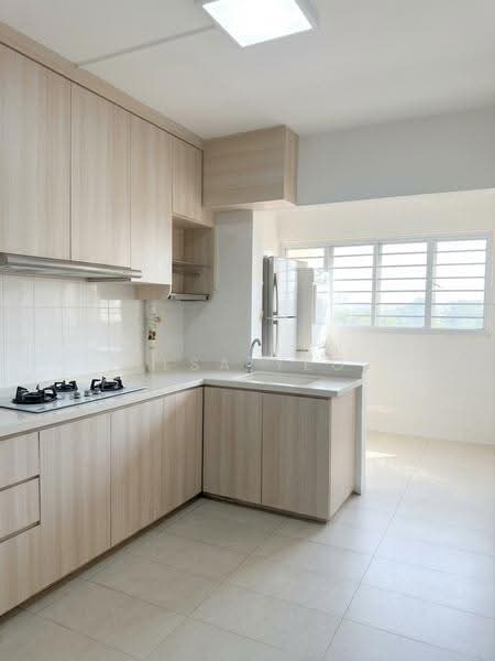 300 Canberra Road, 300 Canberra Road, Sembawang / Yishun, 3 Bedrooms, 1,087 sqft, HDB Flat For Sale, by Elsa Yeo, 500304738 - Kitchen - PropertyGuru.com.sg