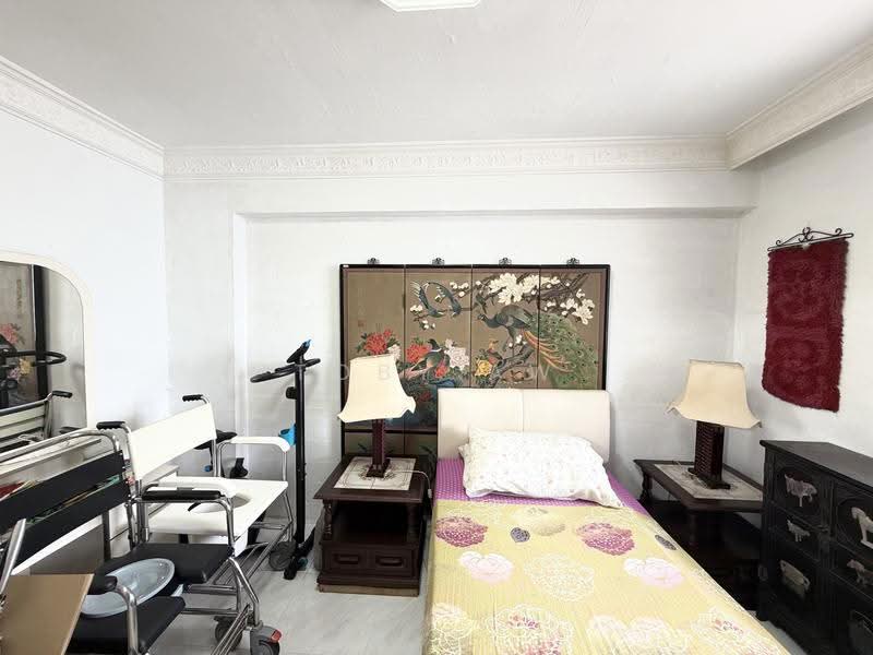112 Lorong 1 Toa Payoh, 112 Lorong 1 Toa Payoh, Balestier / Toa Payoh, 2 Bedrooms, 699 sqft, HDB Flat For Sale, by Toby Aw, 500304756 - Bedroom - PropertyGuru.com.sg