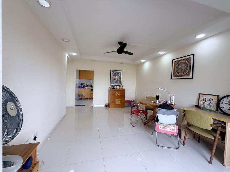 902 Jurong West Street 91, 902 Jurong West Street 91, Boon Lay / Jurong / Tuas, 4 Bedrooms, 1,313 sqft, HDB Flat For Sale, by Brandon Tong  小董, 500304806 - Living Room - PropertyGuru.com.sg