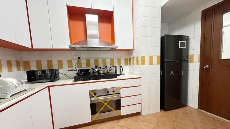 07-62 Kitchen