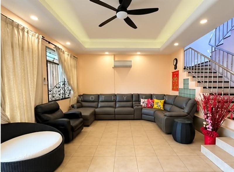 Sunrise Villa, Sunrise Way, Seletar / Yio Chu Kang, 4 Bedrooms, 2,800 sqft, Terraced House For Rent, by Timothy Tan, 500304874 - Living Room - PropertyGuru.com.sg
