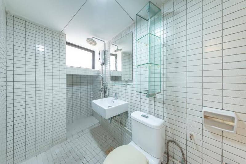 Bathroom 3