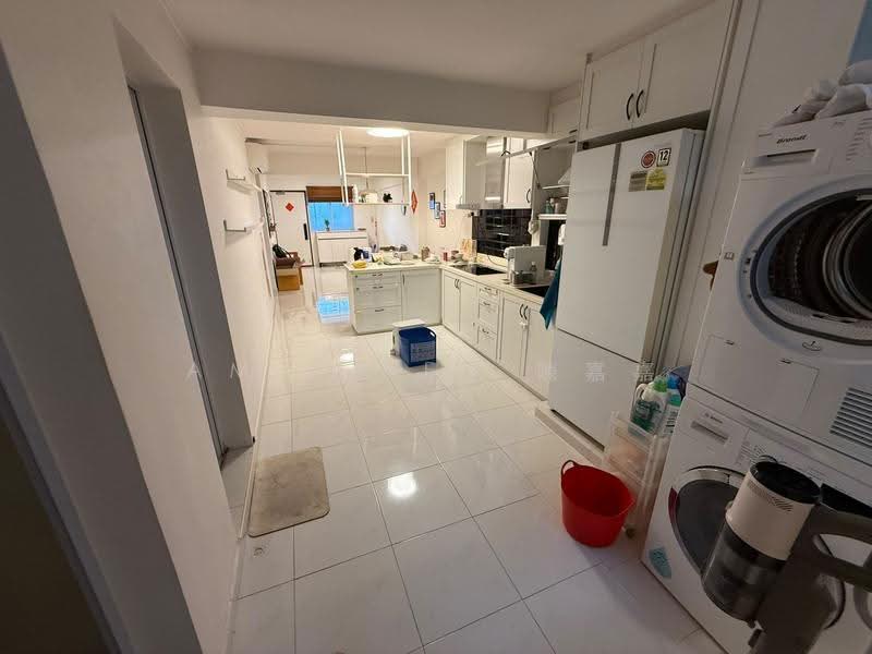 47 Marine Crescent, 47 Marine Crescent, East Coast / Marine Parade, 2 Bedrooms, 700 sqft, HDB Flat For Rent, by Ami Chen 陳嘉嘉, 500305209 - Kitchen - PropertyGuru.com.sg