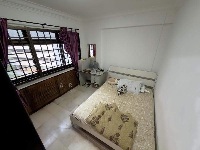 Bedroom 4 (L1)
