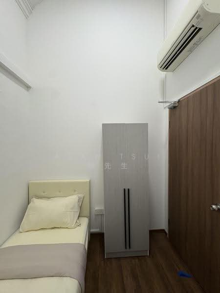 Common Room @ Race Course Rd, Race Course Road, Farrer Park / Serangoon Rd, Room Rental, 80 sqft, Terraced House For Rent, by Alan Tsui 徐先生, 500305236 - Bedroom - PropertyGuru.com.sg