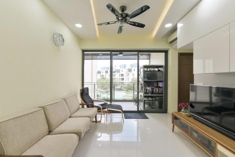 Miltonia Residences, 520 Miltonia Close, Sembawang / Yishun, 3 Bedrooms, 1,023 sqft, Condominium For Sale, by Elena Ng, 500305245 - Living Room - PropertyGuru.com.sg
