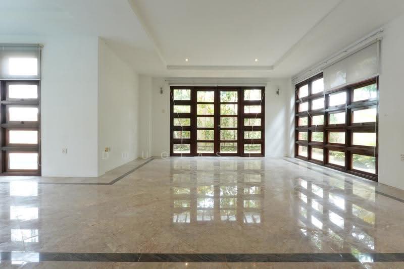 Woodgrove Estate, Ashwood Grove, Admiralty / Woodlands, 5 Bedrooms, 3,815 sqft, Detached House For Sale, by Douglas Lee, 500305267 - Interior - PropertyGuru.com.sg
