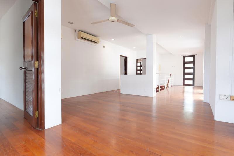 Woodgrove Estate, Ashwood Grove, Admiralty / Woodlands, 5 Bedrooms, 3,815 sqft, Detached House For Sale, by Douglas Lee, 500305267 - Interior - PropertyGuru.com.sg